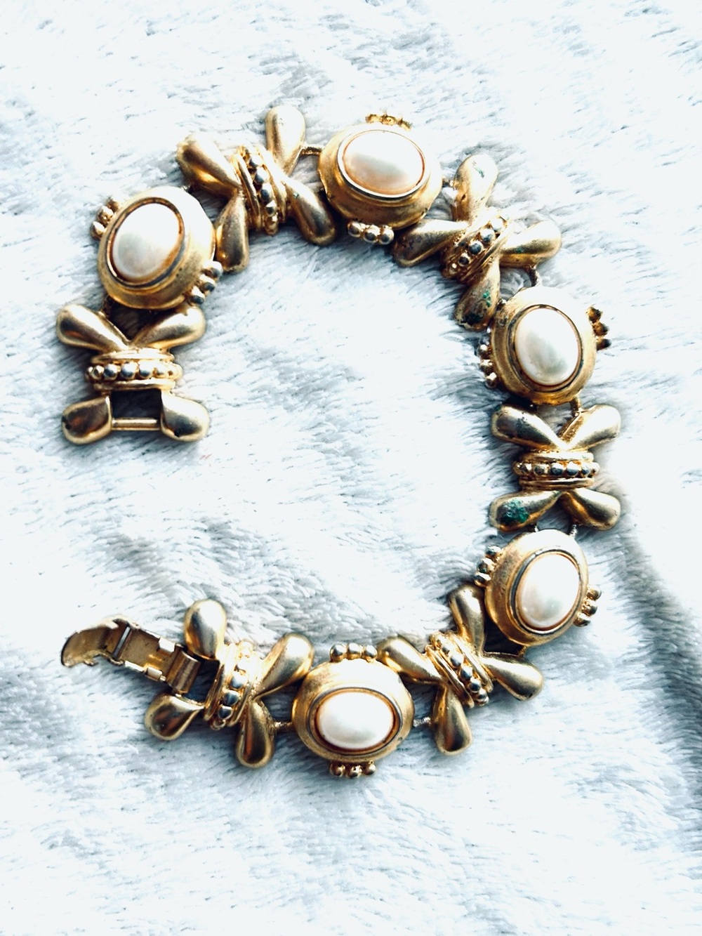Gold-Tone Pearl Link Bracelet for Women